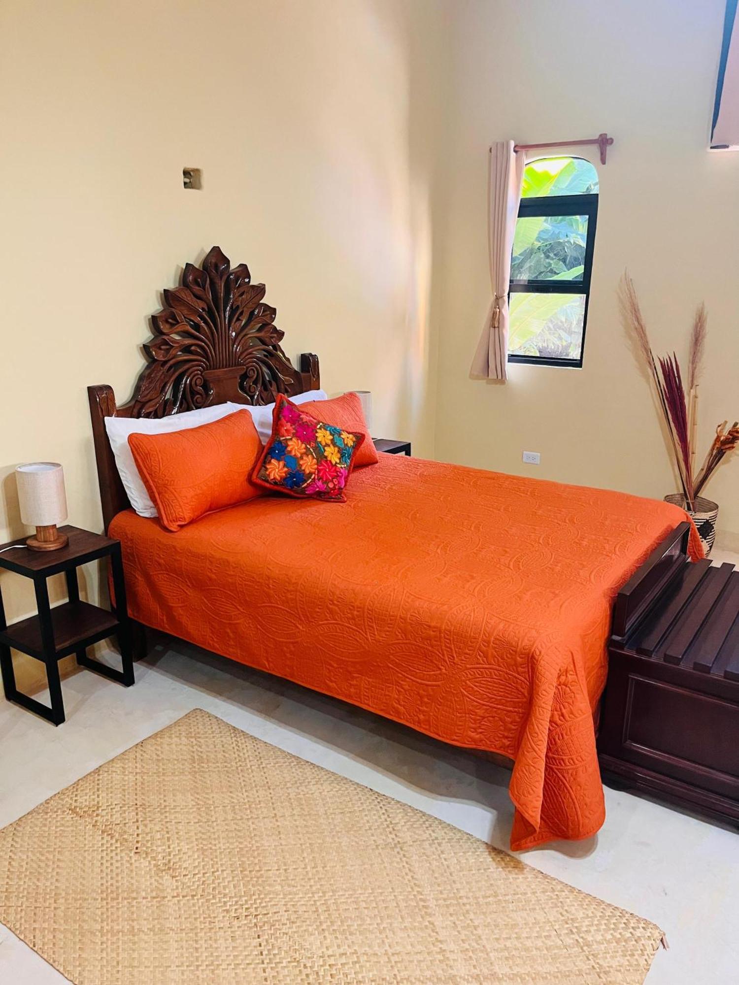 Casa Tres Colibries Bed & Breakfast เมริดา ภายนอก รูปภาพ